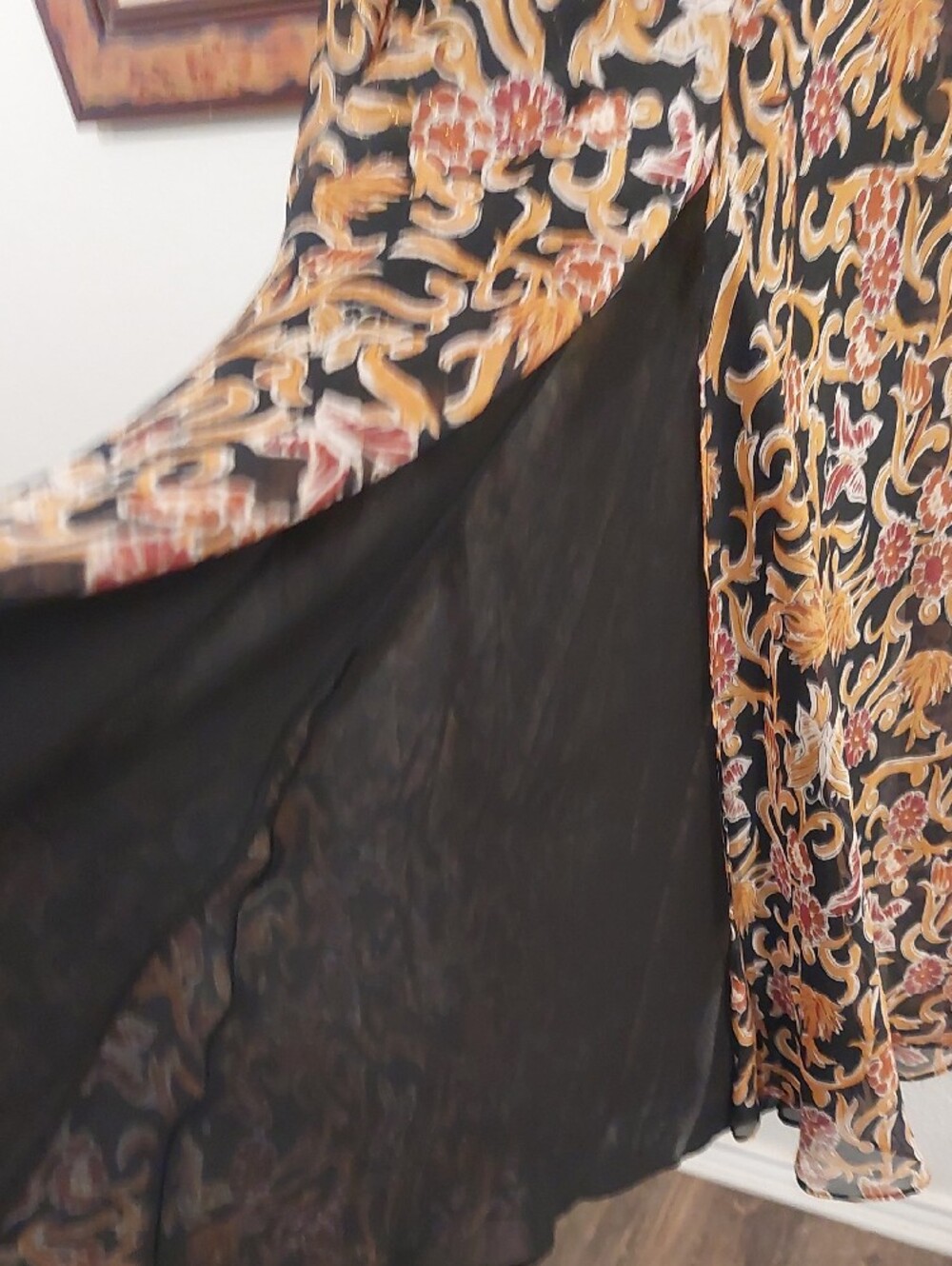 Zara Maxi Dress. - Picture 8 of 11